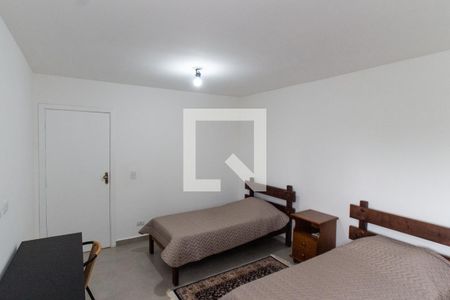 Quarto 2   de casa à venda com 4 quartos, 220m² em Carandiru, São Paulo