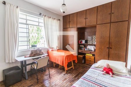 Quarto 1 de casa à venda com 7 quartos, 600m² em Santa Cruz, Belo Horizonte