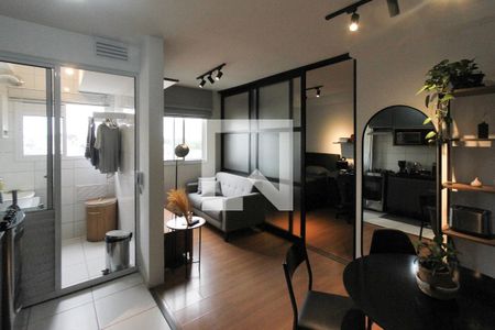 Sala de apartamento para alugar com 1 quarto, 32m² em Vila Ema, São Paulo