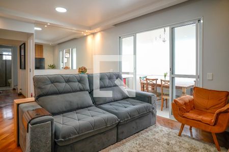 Sala de apartamento à venda com 3 quartos, 93m² em Vila Gumercindo, São Paulo