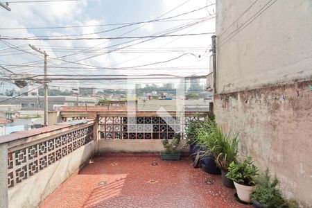 Área externa de casa à venda com 6 quartos, 100m² em Vila Mangalot, São Paulo