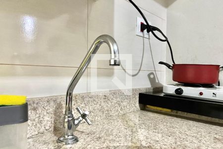 Cozinha de kitnet/studio à venda com 1 quarto, 18m² em Jardim Oriental, São Paulo