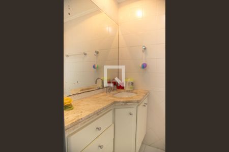 Banheiro de apartamento à venda com 3 quartos, 110m² em Campo Belo, São Paulo