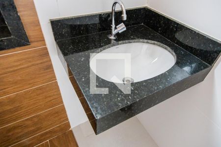 Pia de apartamento à venda com 2 quartos, 92m² em Santa Maria, Santo André