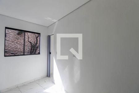 Quarto 1 de casa para alugar com 2 quartos, 60m² em Vila Alpina, São Paulo
