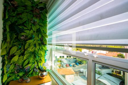 Varanda da sala de apartamento à venda com 2 quartos, 57m² em Parque Sao Vicente, Santo André