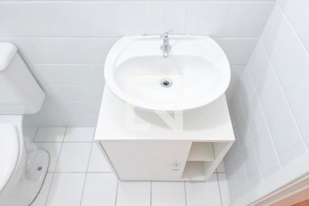 Banheiro de apartamento para alugar com 1 quarto, 40m² em Monte Castelo, São José dos Campos