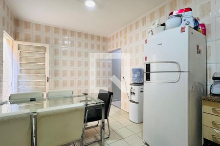 Cozinha de casa à venda com 2 quartos, 300m² em Jardim Las Vegas, Guarulhos