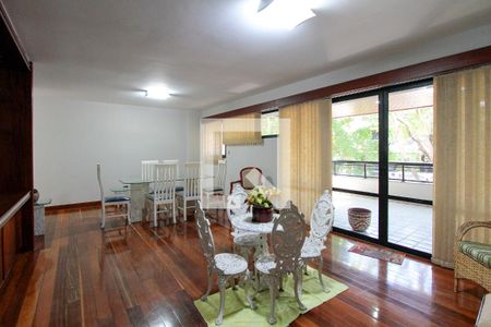Sala de apartamento à venda com 3 quartos, 142m² em Barra da Tijuca, Rio de Janeiro