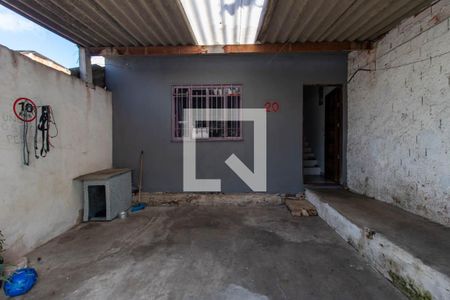 Garagem de casa para alugar com 2 quartos, 200m² em Conjunto Habitacional Jova Rural, São Paulo