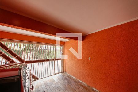 Garagem de casa à venda com 4 quartos, 250m² em Vila Antonieta, São Paulo
