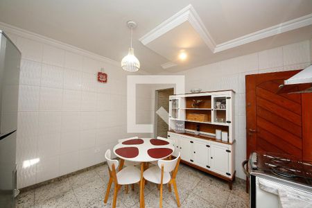 Cozinha de casa à venda com 4 quartos, 250m² em Vila Antonieta, São Paulo