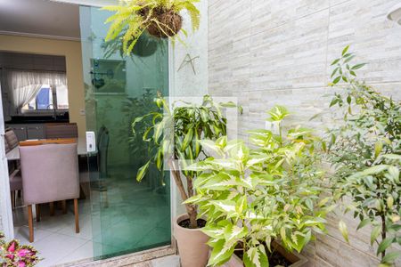 Jardim de Inverno de casa à venda com 3 quartos, 199m² em Vila Curuçá, Santo André