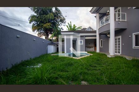 Quintal de casa de condomínio à venda com 4 quartos, 120m² em Vargem Pequena, Rio de Janeiro