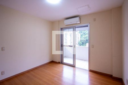 Suíte de apartamento à venda com 2 quartos, 137m² em Santa Rosa, Niterói
