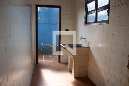 Área de serviço de casa para alugar com 3 quartos, 220m² em Centro Alto, Ribeirão Pires