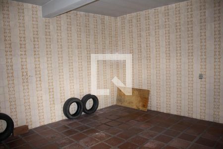 Garagem de casa para alugar com 3 quartos, 220m² em Centro Alto, Ribeirão Pires