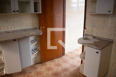 Cozinha de casa para alugar com 3 quartos, 220m² em Centro Alto, Ribeirão Pires