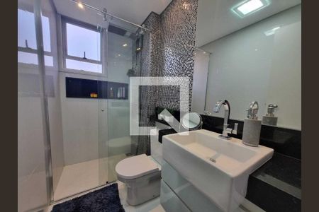 Banheiro de apartamento para alugar com 2 quartos, 90m² em São Lucas, Belo Horizonte