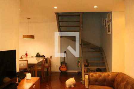 Sala de apartamento à venda com 3 quartos, 200m² em Vila Hamburguesa, São Paulo