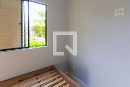 Quarto de apartamento para alugar com 3 quartos, 63m² em Vila Sonia, São Paulo