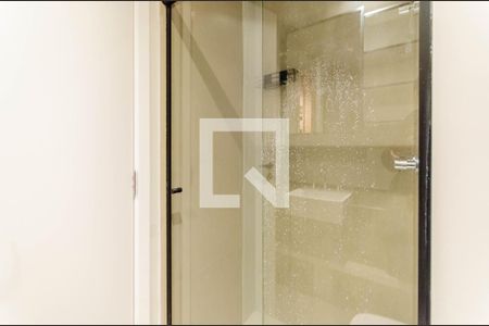 Banheiro de kitnet/studio para alugar com 1 quarto, 20m² em Vila Mariana, São Paulo