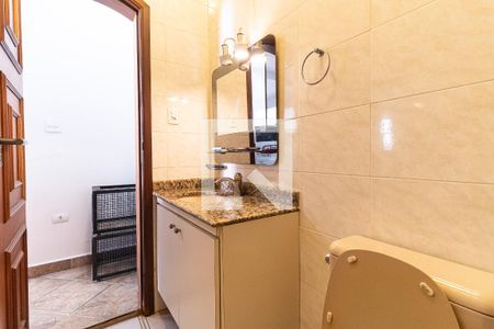   Área comum Lavabo da Garagem de casa à venda com 3 quartos, 600m² em Cursino, São Paulo