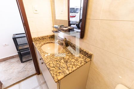   Área comum Lavabo da Garagem de casa à venda com 3 quartos, 600m² em Cursino, São Paulo