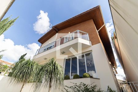 Fachada de casa à venda com 3 quartos, 600m² em Cursino, São Paulo
