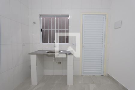 Kitnet de kitnet/studio para alugar com 1 quarto, 30m² em Quinta da Paineira, São Paulo