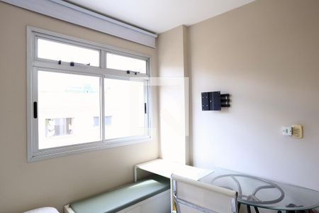 Quarto  de apartamento para alugar com 2 quartos, 67m² em Santa Efigênia, Belo Horizonte