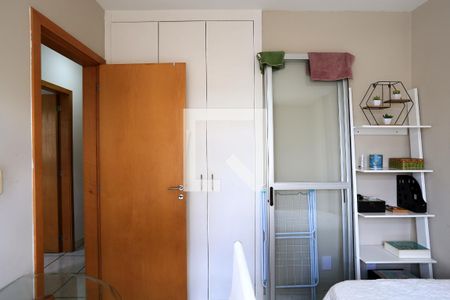 Quarto  de apartamento para alugar com 2 quartos, 67m² em Santa Efigênia, Belo Horizonte