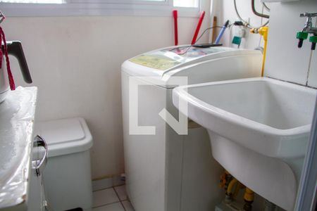Lavanderia de apartamento à venda com 2 quartos, 47m² em Freguesia do Ó, São Paulo