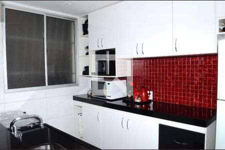 Cozinha de apartamento à venda com 2 quartos, 87m² em São Gabriel, Belo Horizonte