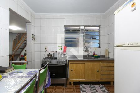 Cozinha 2 de casa à venda com 4 quartos, 180m² em Jardim Ruth, São Paulo
