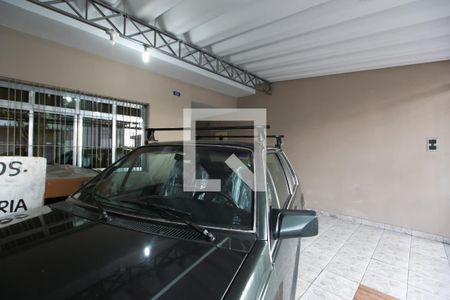 Garagem de casa à venda com 4 quartos, 180m² em Jardim Ruth, São Paulo