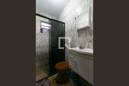 Banheiro 2 de casa à venda com 4 quartos, 180m² em Jardim Ruth, São Paulo