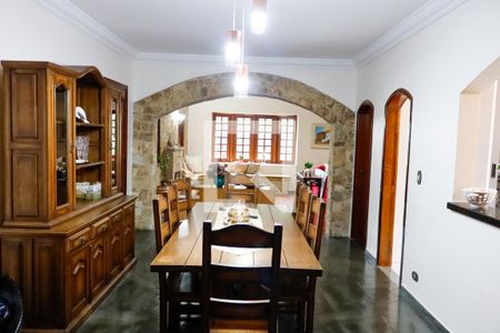 Sala de casa à venda com 4 quartos, 300m² em City Bussocaba, Osasco