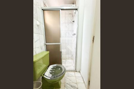 Banheiro da Suíte de apartamento para alugar com 1 quarto, 32m² em Santo Amaro, São Paulo