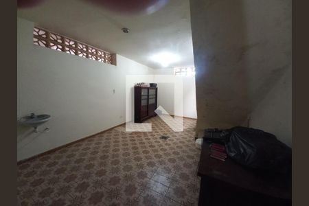 Foto 03 de casa à venda com 3 quartos, 130m² em Vila Prudente, São Paulo