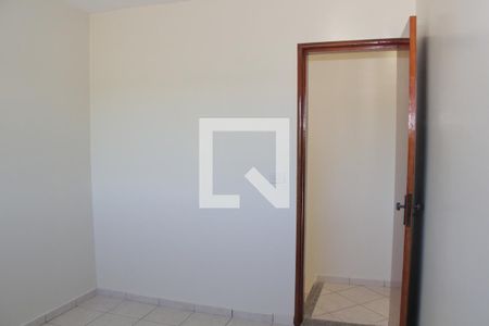 Quarto 1 de casa de condomínio à venda com 3 quartos, 184m² em Vila Monticelli, Goiânia