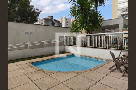 Piscina de apartamento à venda com 2 quartos, 64m² em Cambuci, São Paulo
