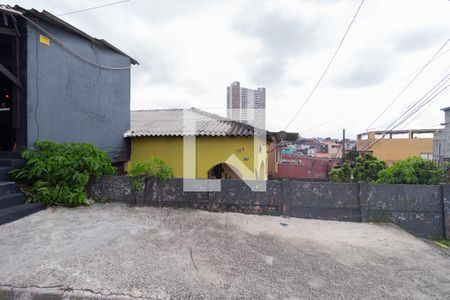 Fachada de casa à venda com 2 quartos, 341m² em Vila Yolanda, Osasco