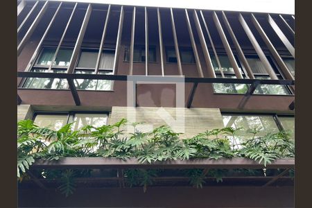 Casa à venda com 3 quartos, 800m² em Jardim Guedala, São Paulo
