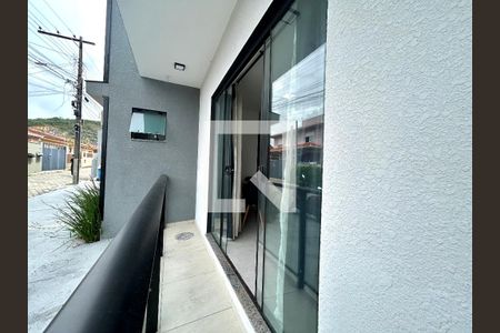 Varanda da Sala/Cozinha de apartamento para alugar com 1 quarto, 30m² em Rio Tavares, Florianópolis