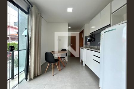 Sala / Cozinha  de apartamento para alugar com 1 quarto, 30m² em Rio Tavares, Florianópolis