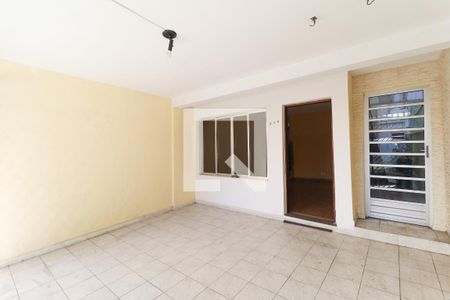Garagem de casa à venda com 3 quartos, 88m² em Vila Mazzei, São Paulo