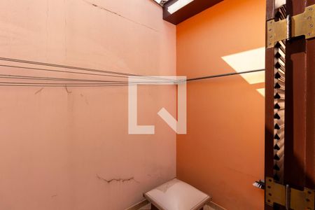 Sacada quarto 1 de casa à venda com 4 quartos, 380m² em Vila Nova Utinga, São Paulo
