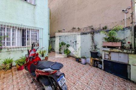 Área comum de casa à venda com 4 quartos, 200m² em Cambuci, São Paulo