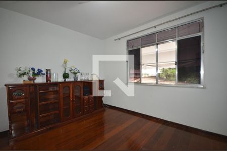 Sala de apartamento para alugar com 3 quartos, 83m² em Vila Valqueire, Rio de Janeiro